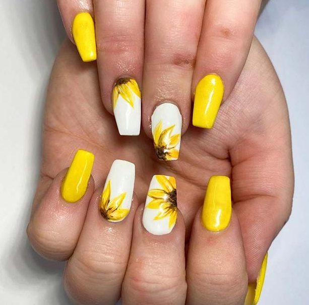 Sunflower French Tips